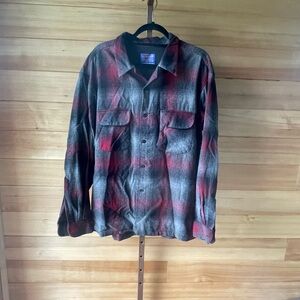 Vintage Pendleton Men's Wool Button Up Red Gray and Black Plaid Shirt XL